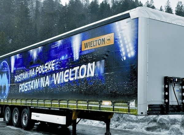 Nowa kurtyna Wieltona