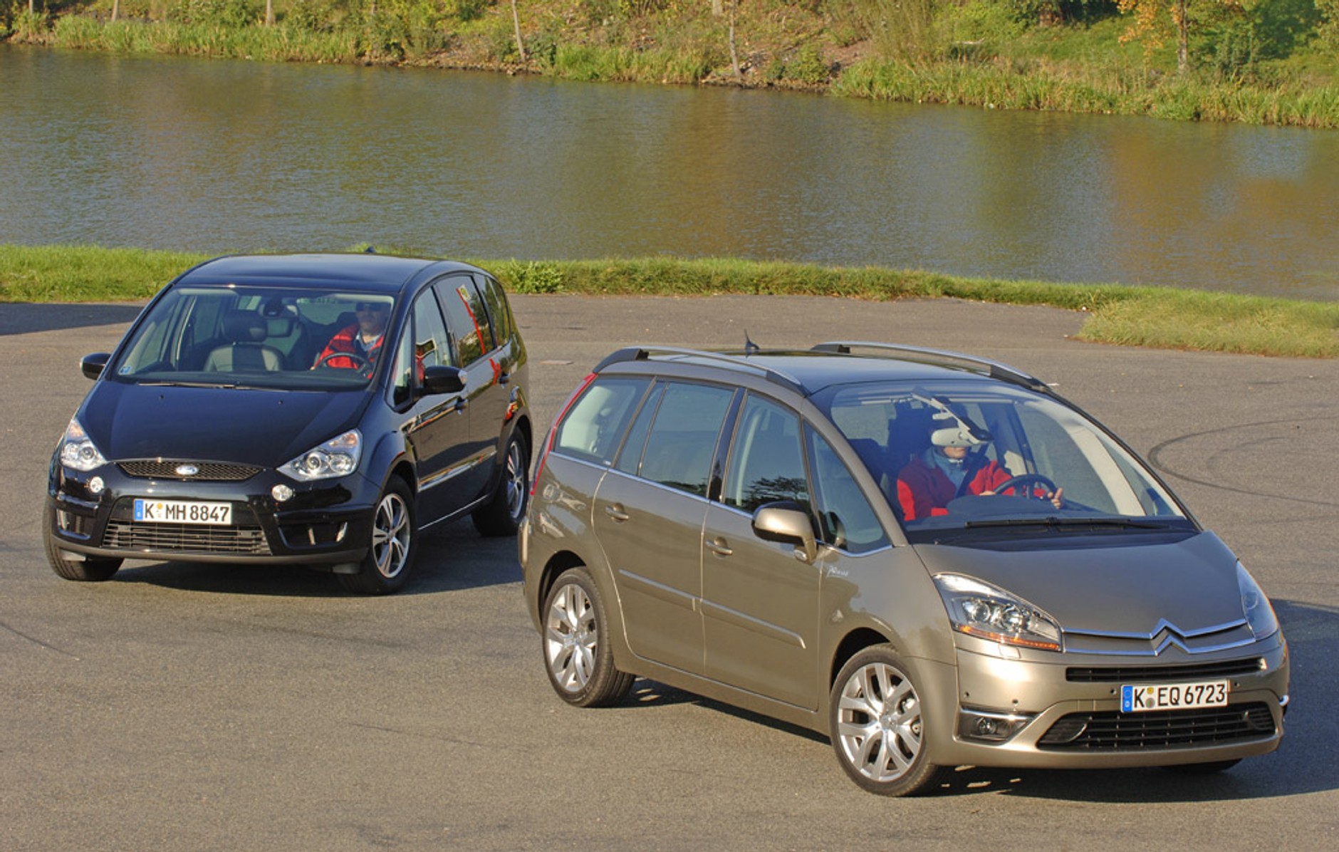 Citroen C4 Grand Picasso kontra Ford S-Max: używane vany nie muszą być nudne