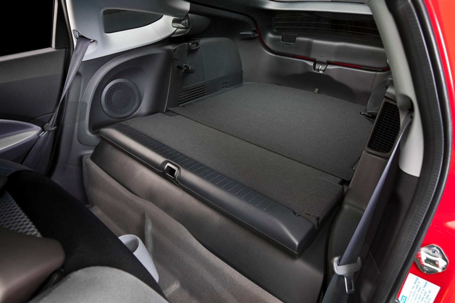 Honda CR-Z udaje drapieżcę, ale jest potulna jak baranek