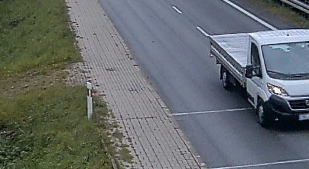 Przeładowany dostawczak omija wagę preselekcyjną