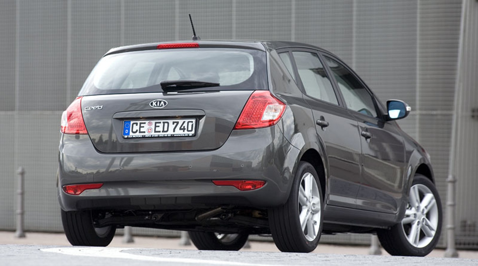 Kia cee´d 2010: pierwsze wrażenia z jazdy