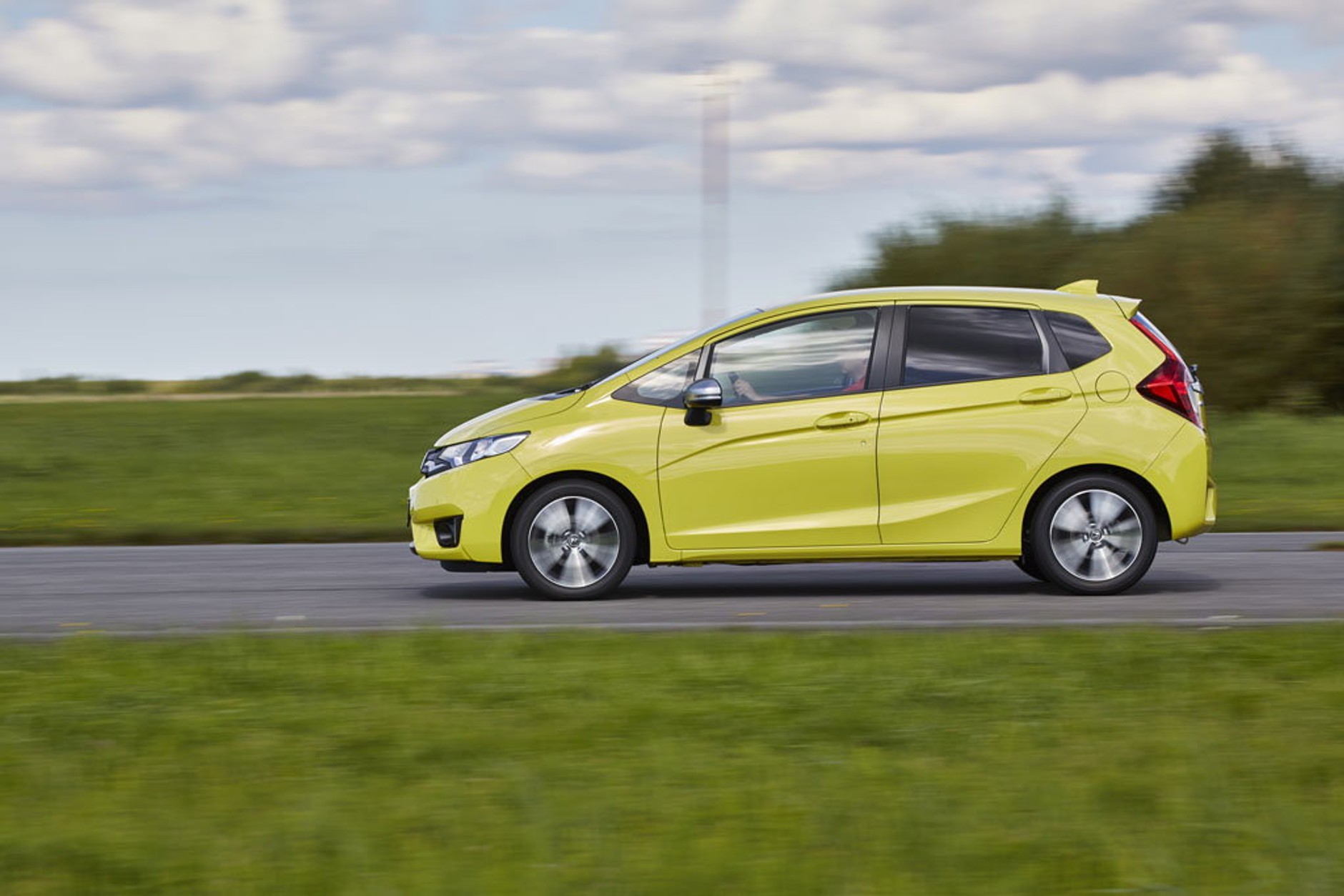 Test Hondy Jazz - dużo miejsca, mało pary