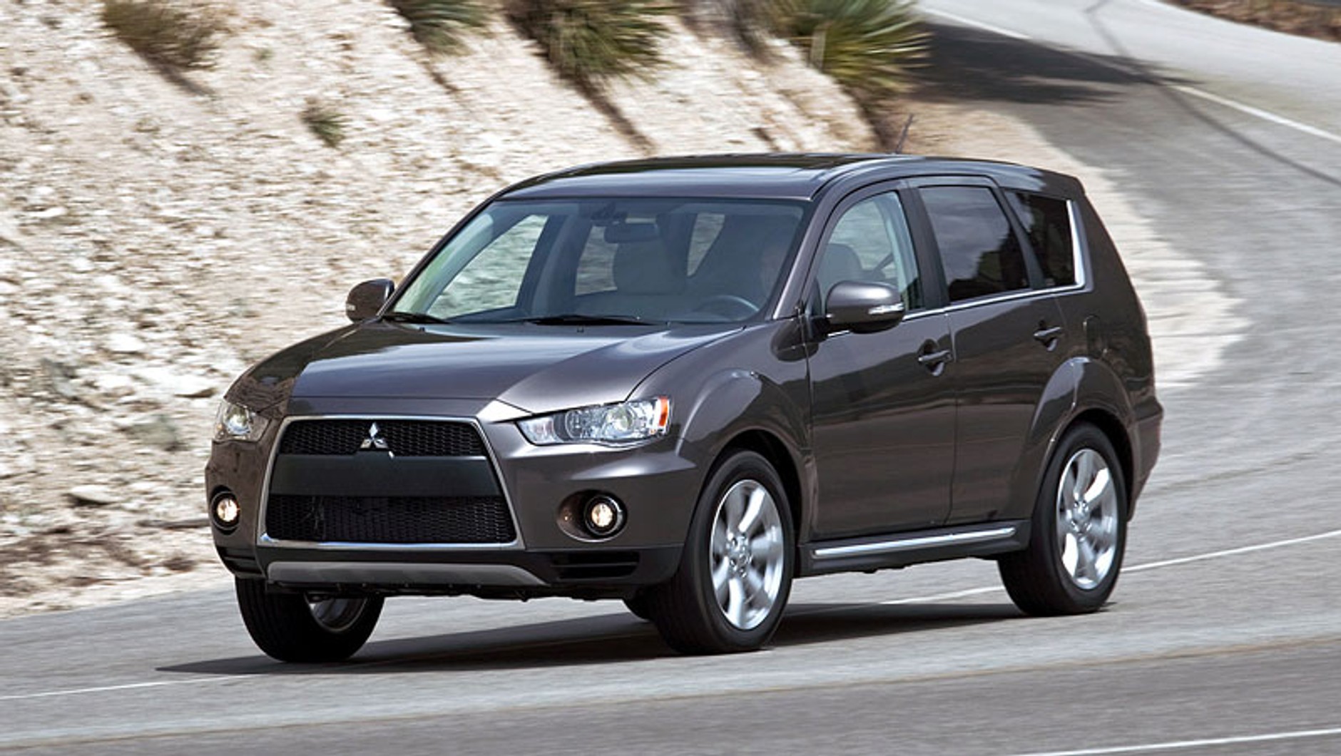 Mitsubishi Outlander GT dostane pohon S-AWC z Lanceru Evolution