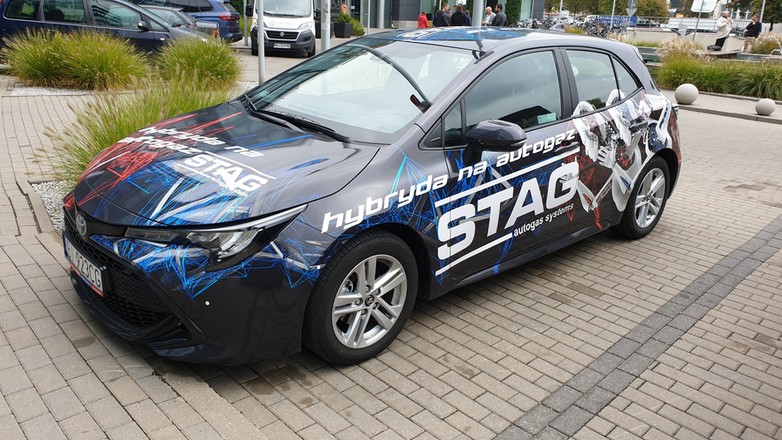 Toyota Corolla Hybrid z instalacją gazową STAG - marzenie taksówkarza?