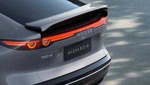 Piękna Mazda EZ-6 może zastąpić  "szóstkę". Trzymam kciuki