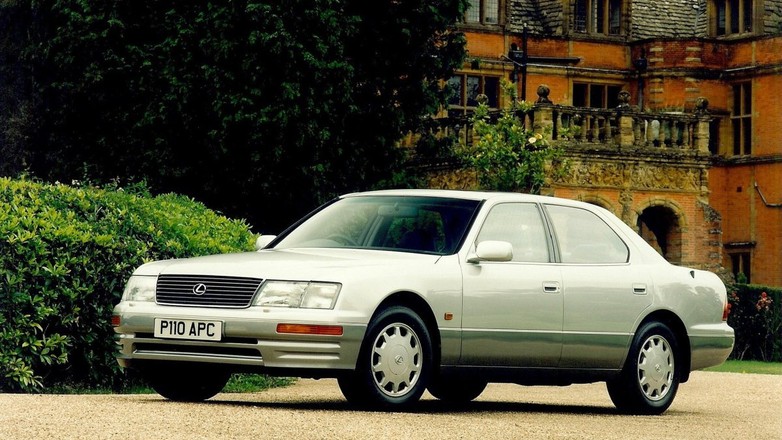 Lexus LS