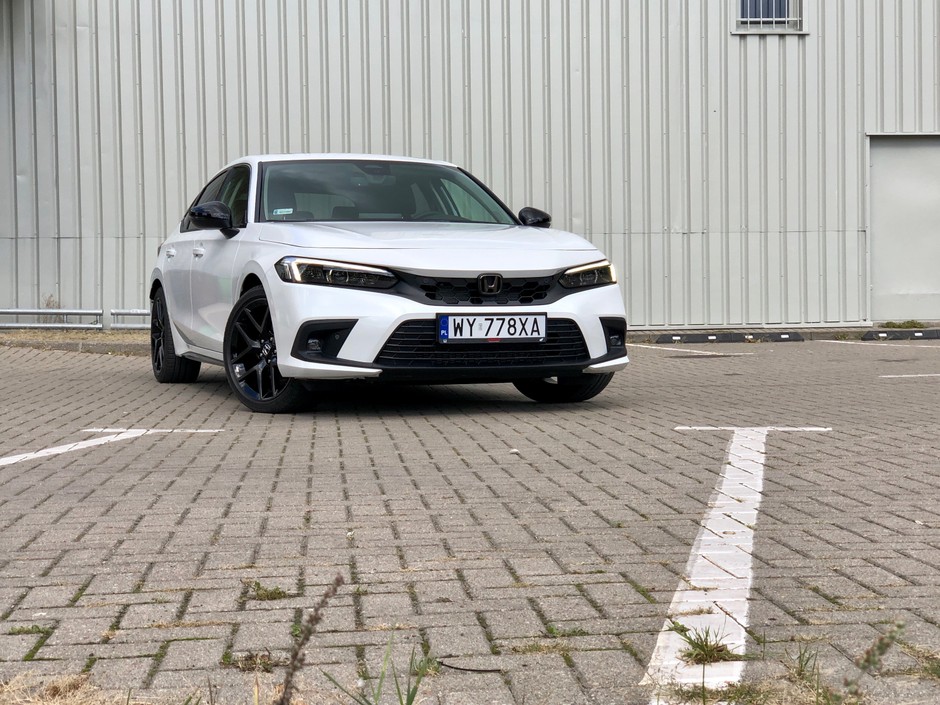 Nowa Honda Civic e:HEV Advance