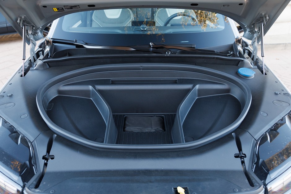 Volvo EX90
