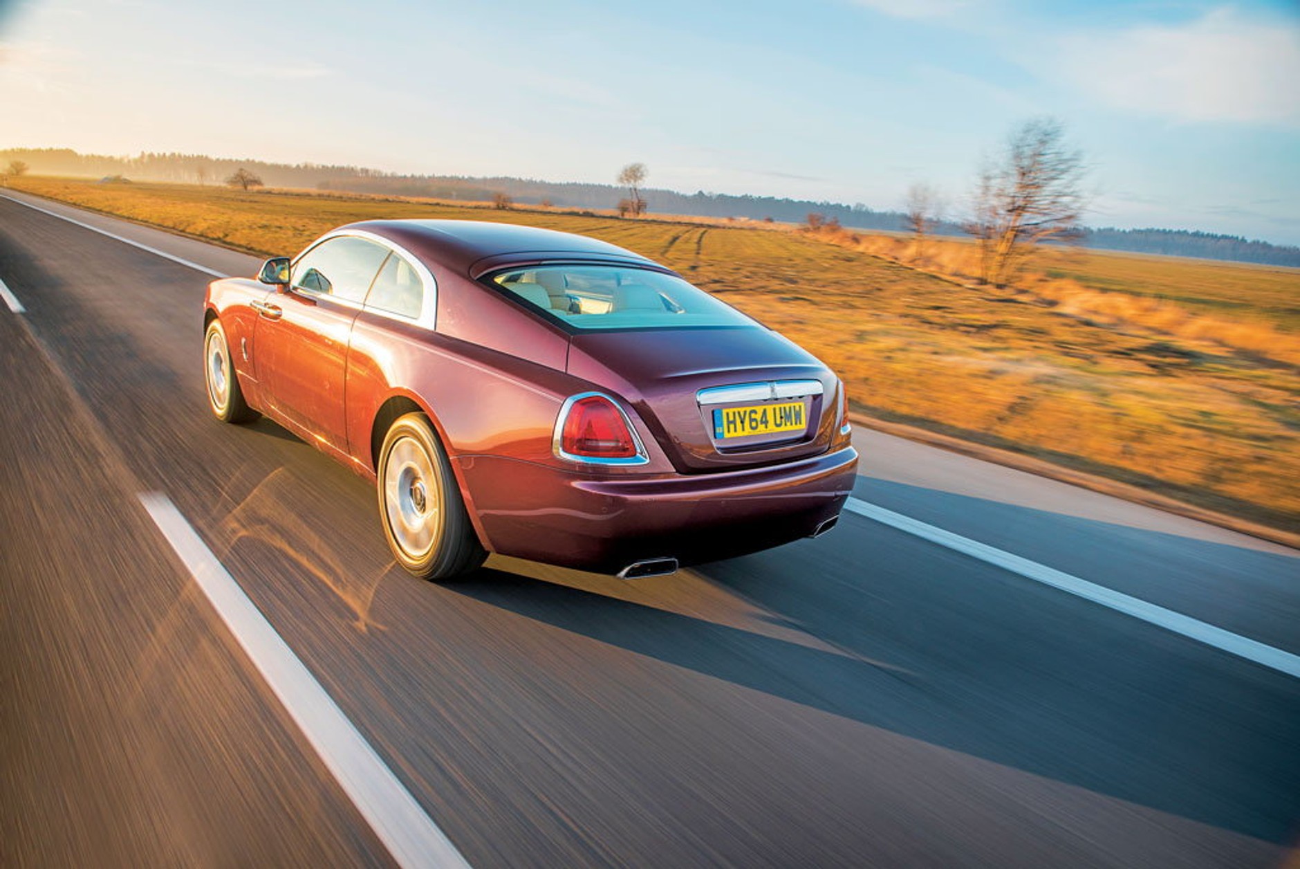 Gdyby Charles Rolls żył, jeździłby Wraithem