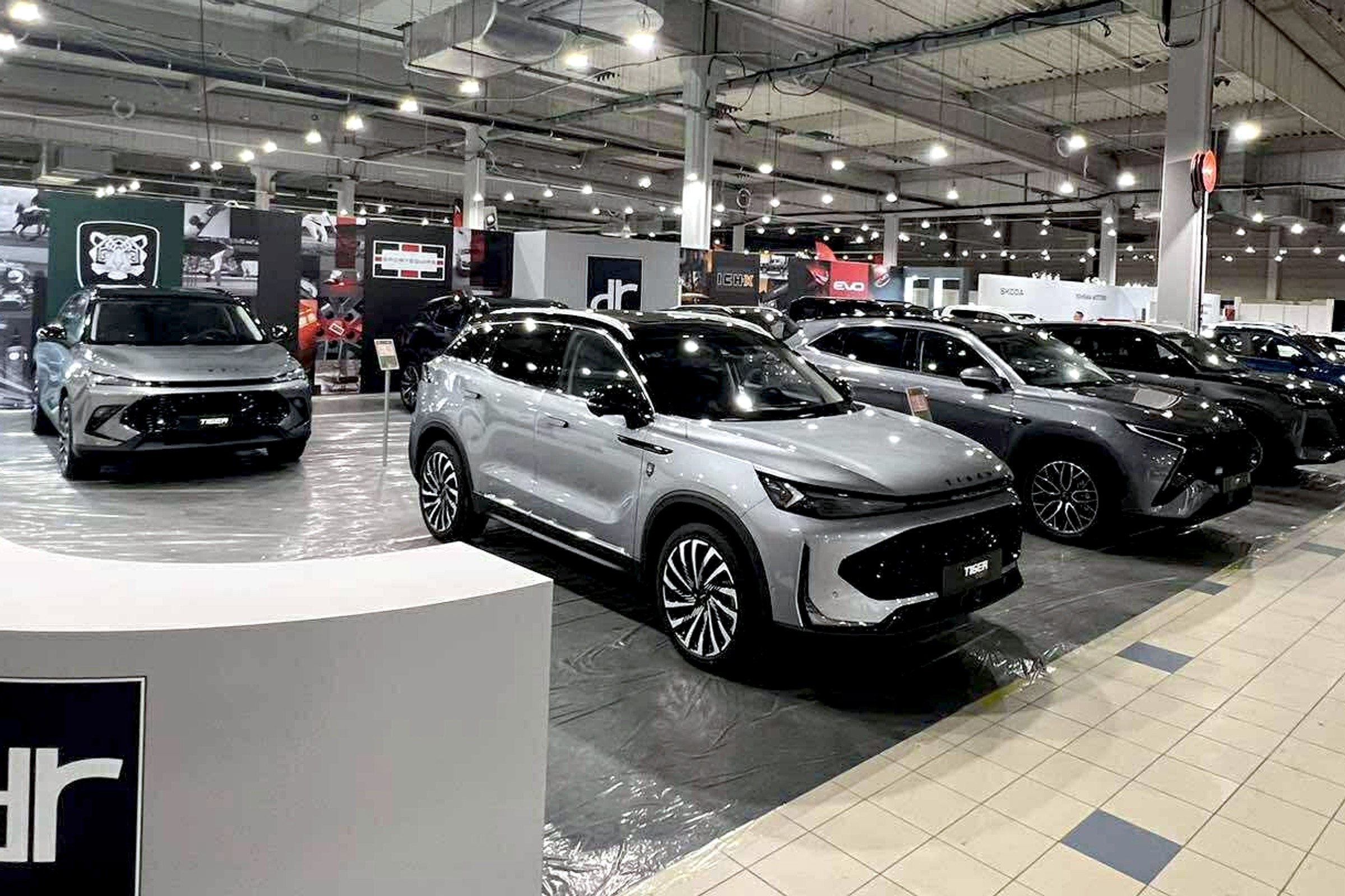 Grupa DR wchodzi do Polski z pięcioma markami. To chińskie samochody montowane we Włoszech