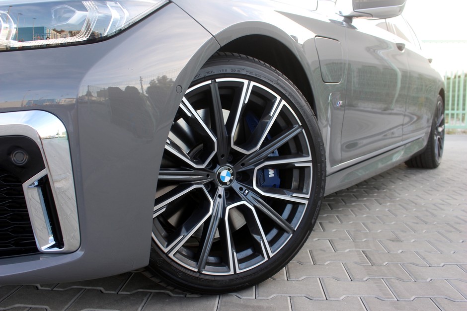BMW 745Le xDrive