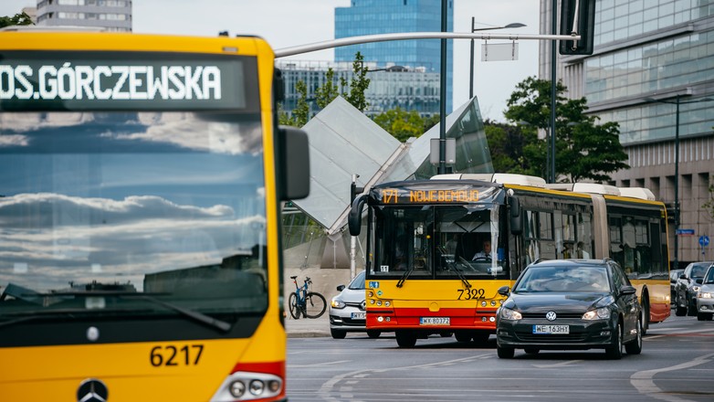 Autobusy miejskie w Warszawie