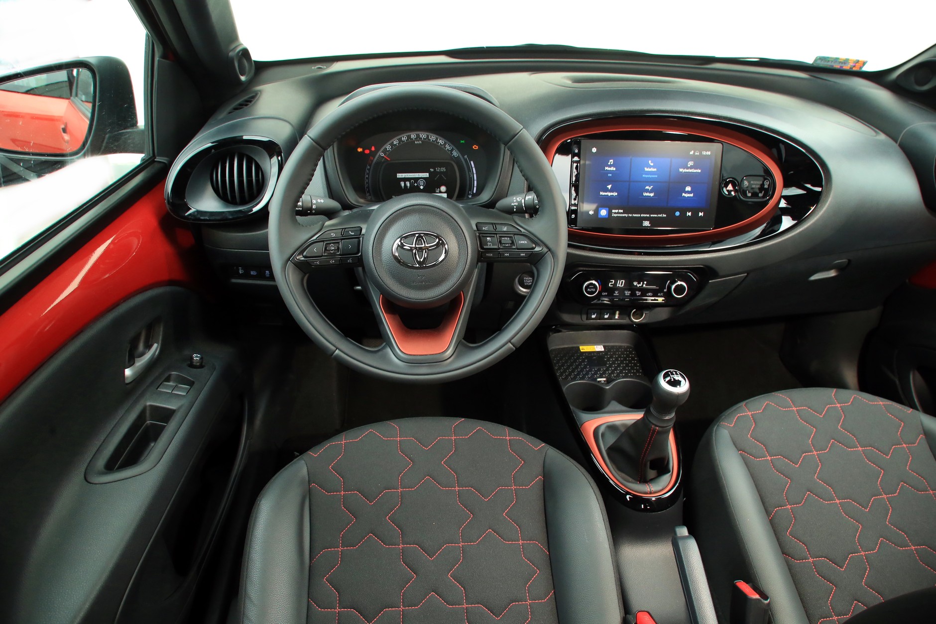 Toyota Aygo X 2022 r. 1 generacja