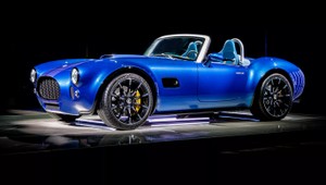 Nowe AC Cobra pokazany. Pod maską mocarny silnik V8