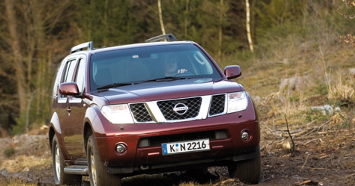 Nissan Pathfinder - Olbrzym nękany usterkami