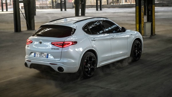 Alfa Romeo Stelvio Veloce Ti