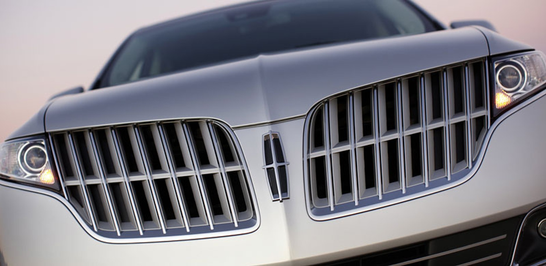 Lincoln MKT - wersja seryjna ubiegłorocznego konceptu