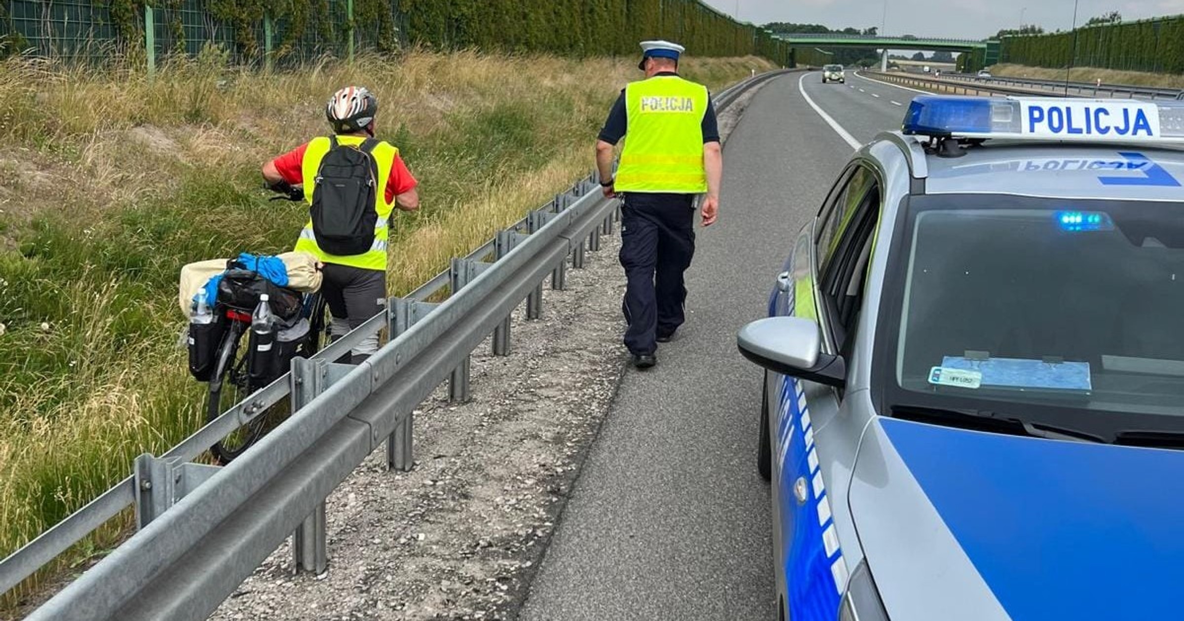 Policjanci z Pabianic zatrzymali na S14 nietypowego uczestnika ruchu