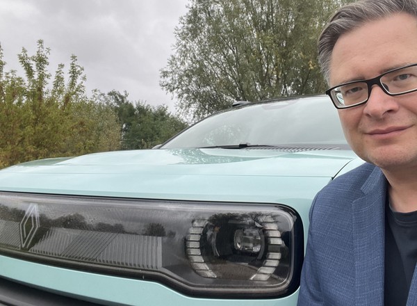 To najlepsze Renault wszech czasów. Nie tylko dlatego, że jest oszczędniejsze, niż podaje producent