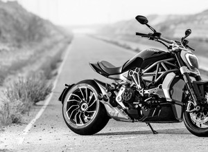 Ducati XDiavel otrzymuje Red Dot Award 2016