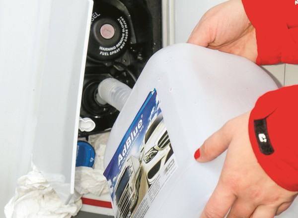 Problem z AdBlue: dolałem płynu, a auto tego nie zauważyło!