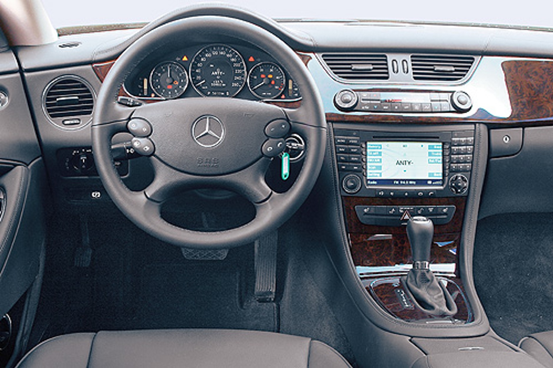 Mercedes CLS 320 CDI - Dystyngowane coupé