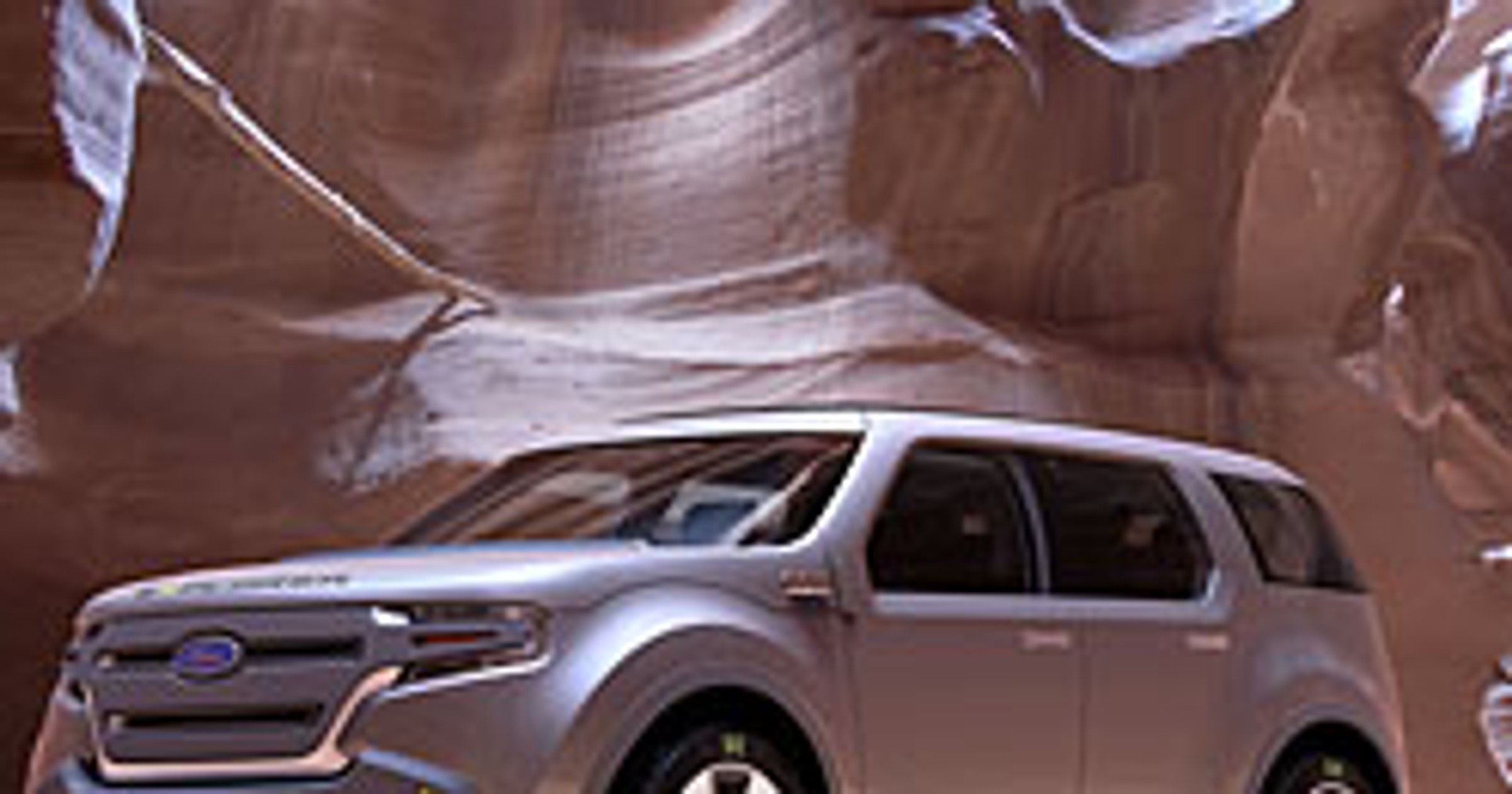 Detroit 2008: Ford Explorer America - oszczędniejszy olbrzym