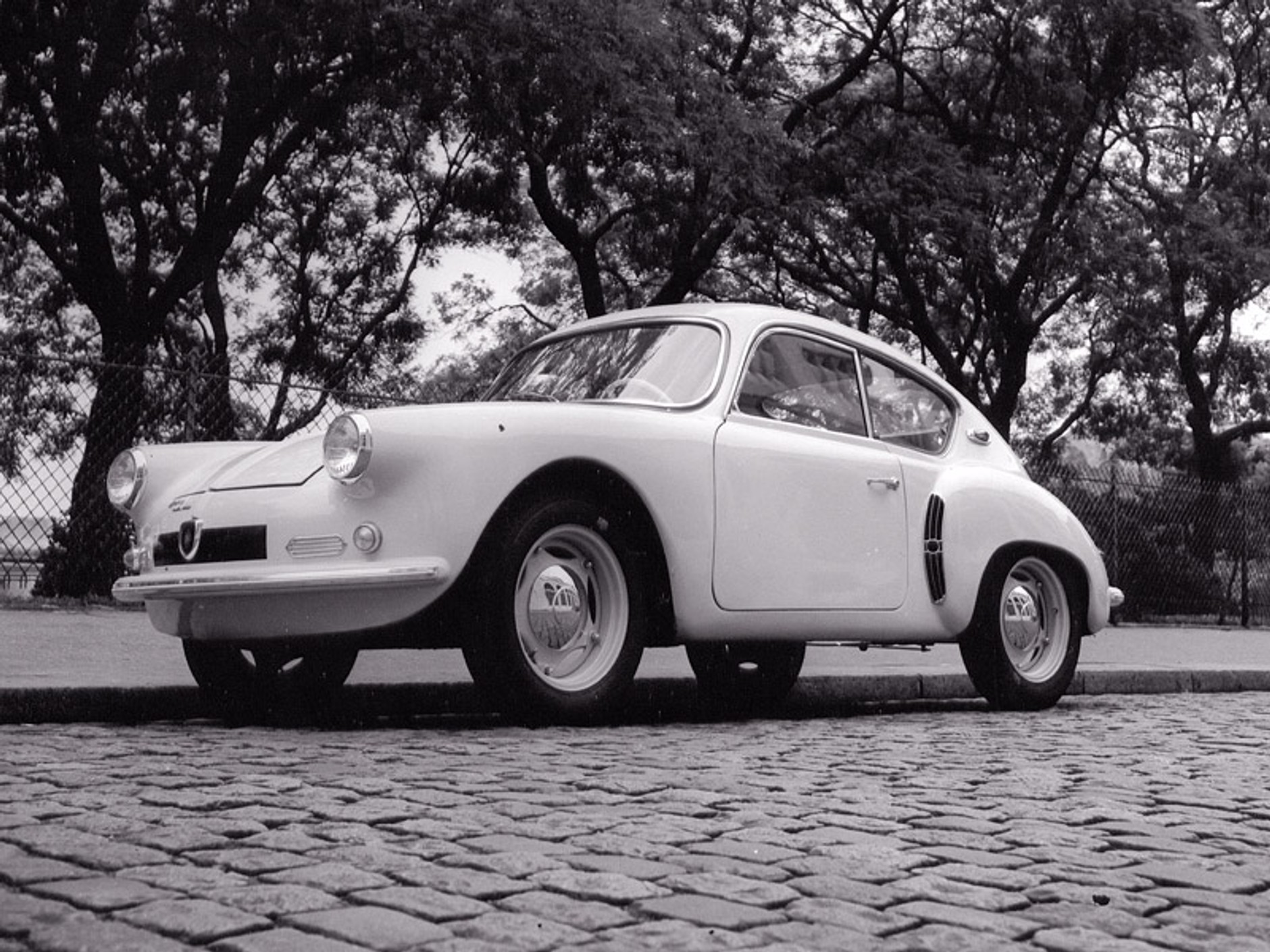 Zmarł Jean Rédélé założyciel francuskiej marki Alpine