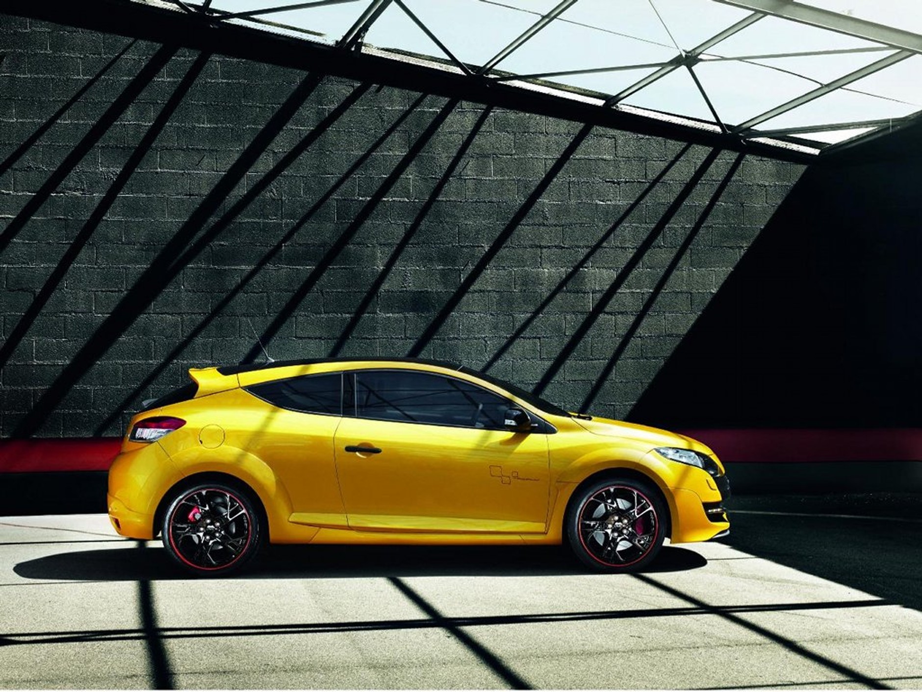 Megane RS 265 Trophy - Najszybsze drogowe Renault