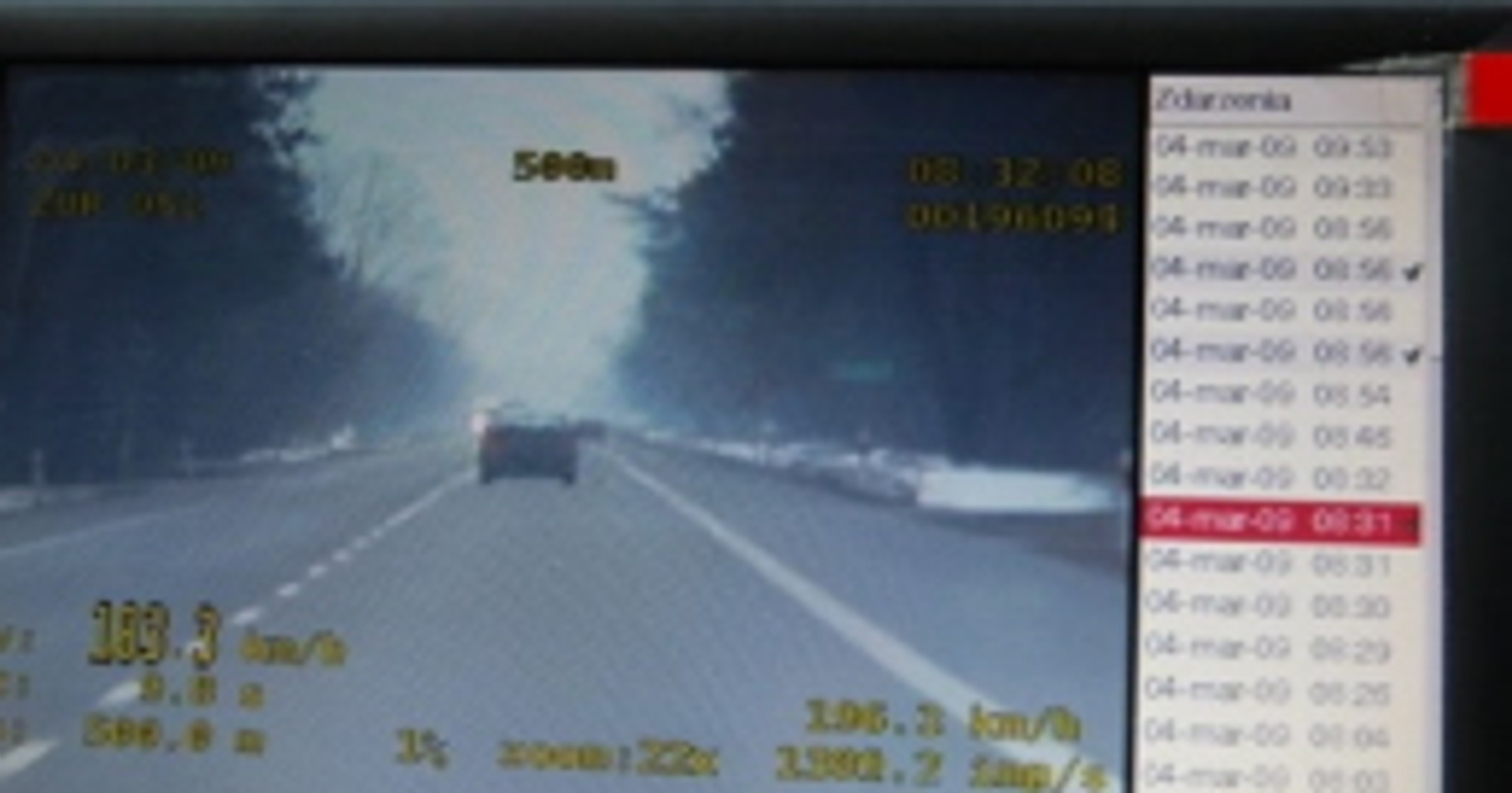 Jechał 221 km/h - odpowie przed sądem i zda ponownie egzamin