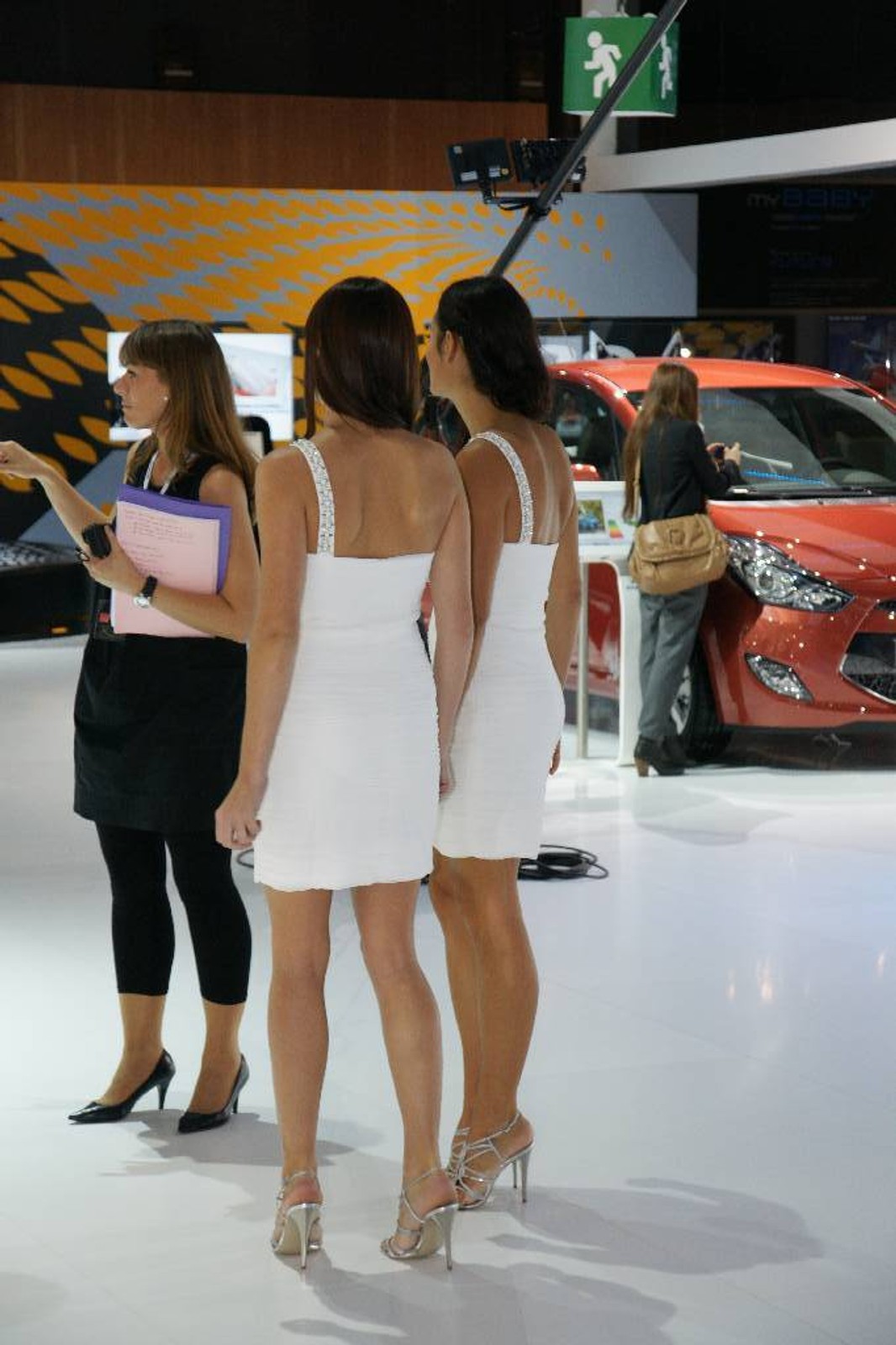 Paryż 2010: relacja z dnia prasowego (galeria 1.)