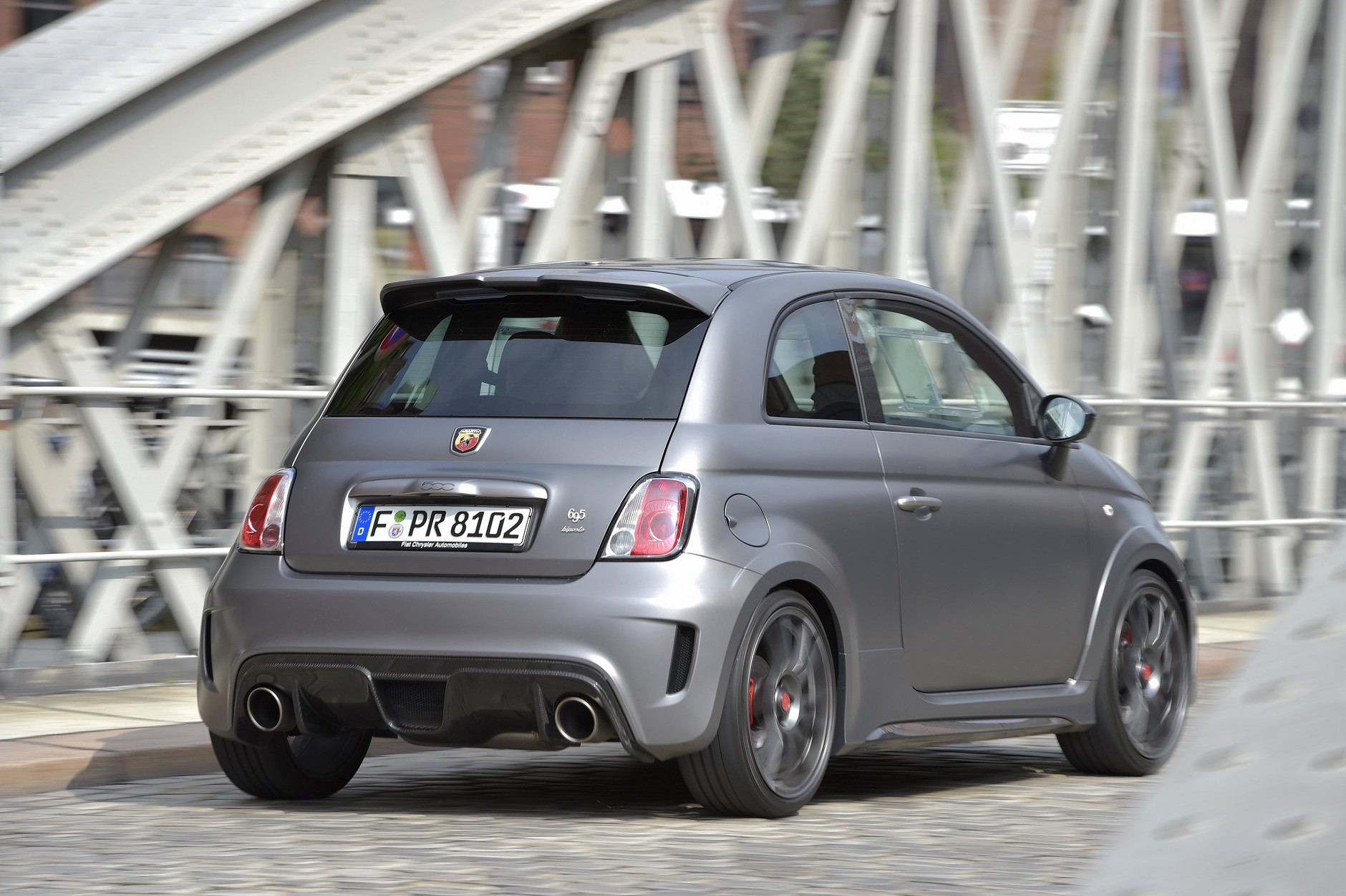 Abarth 695 Biposto