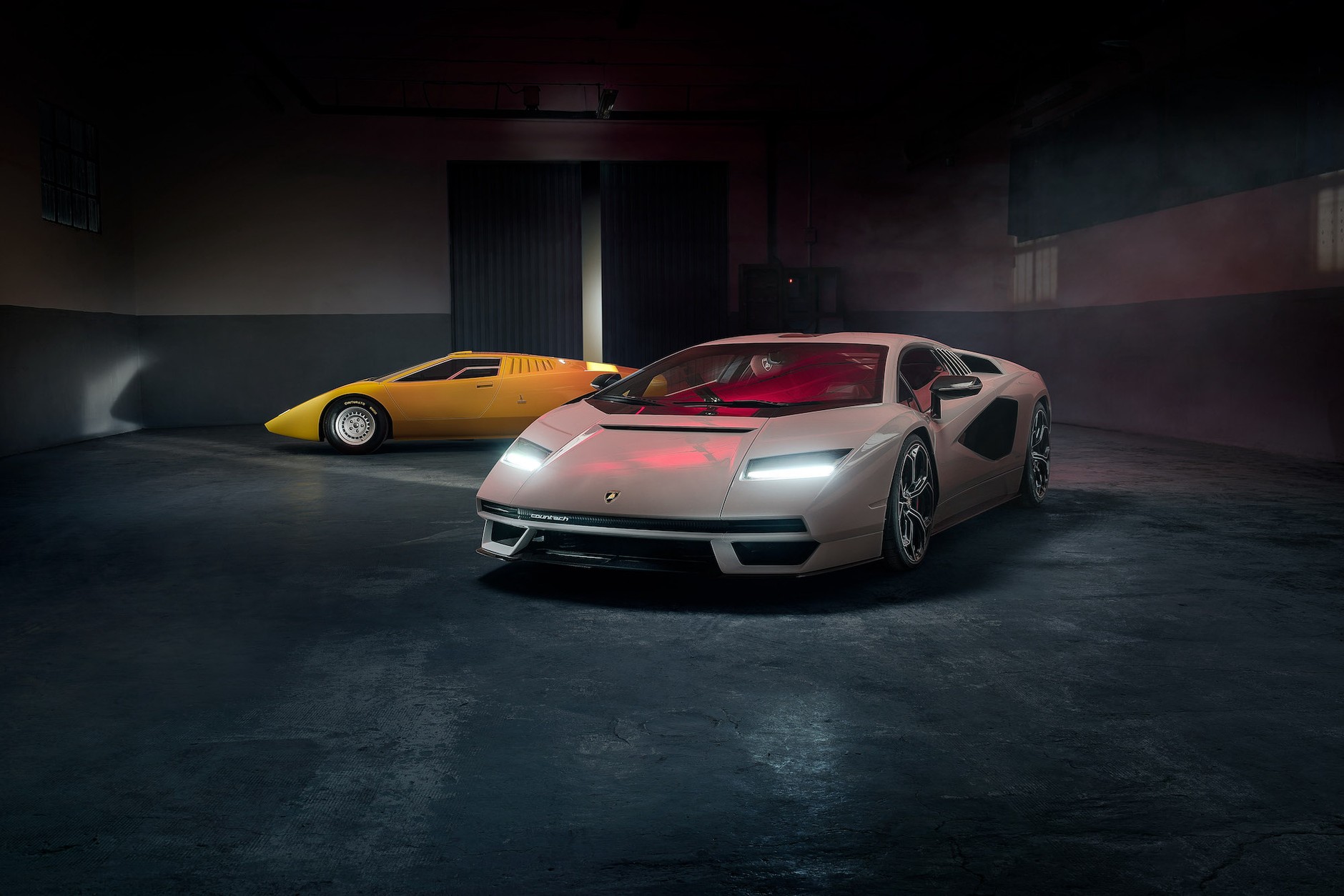 Lamborghini Countach LPI 800