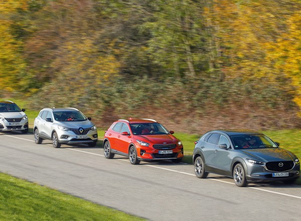 Kia XCeed, Mazda CX-30, Peugeot 3008 i Renault Kadjar - SUV czy crossover?