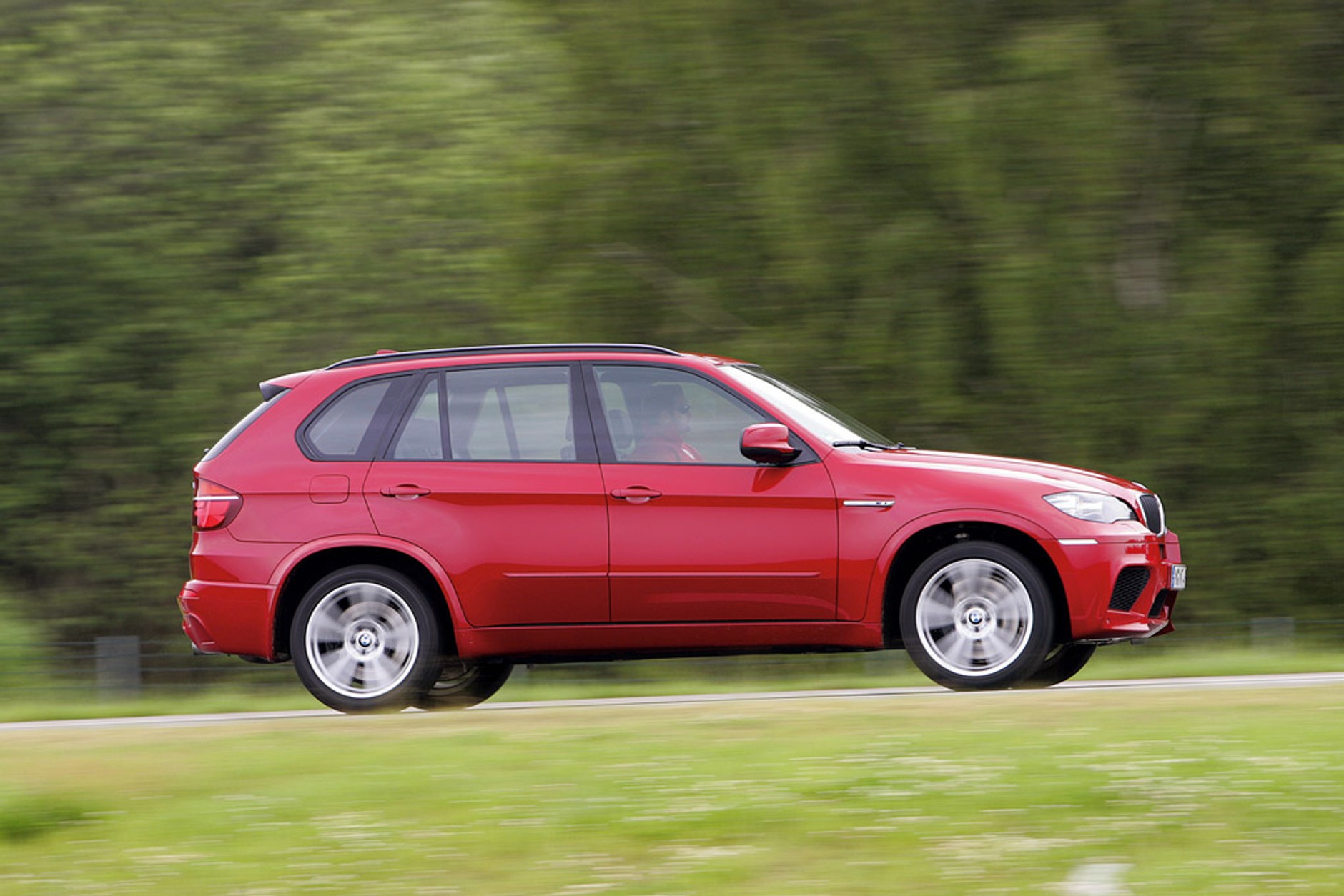 Poznaj samochody o najwyższej i najniższej mocy