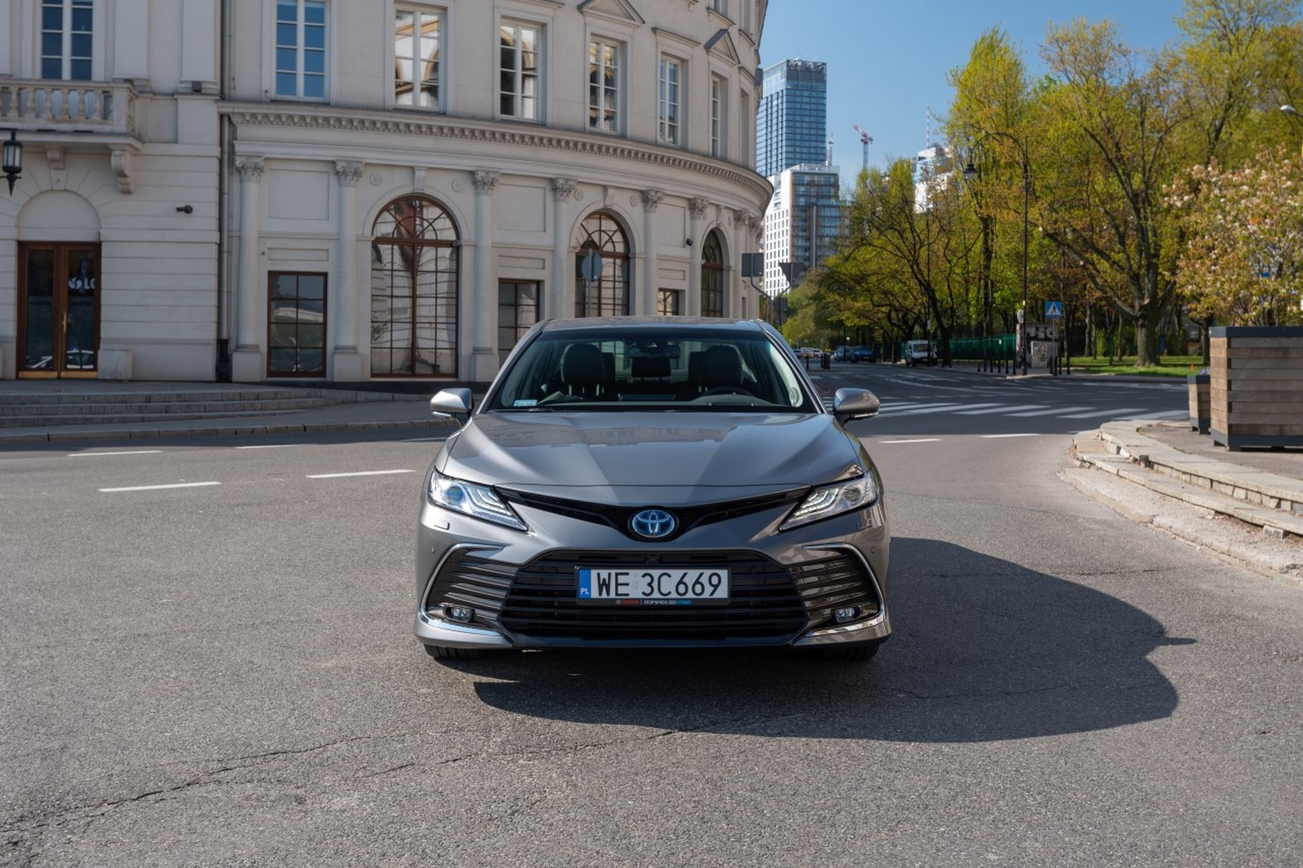 Toyota Camry 8 generacja 2021 rok