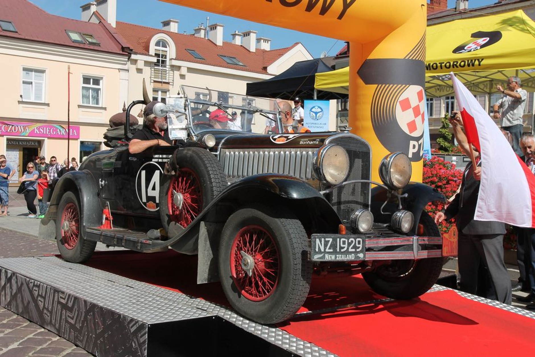 6th Peking to Paris Motor Challenge 2016