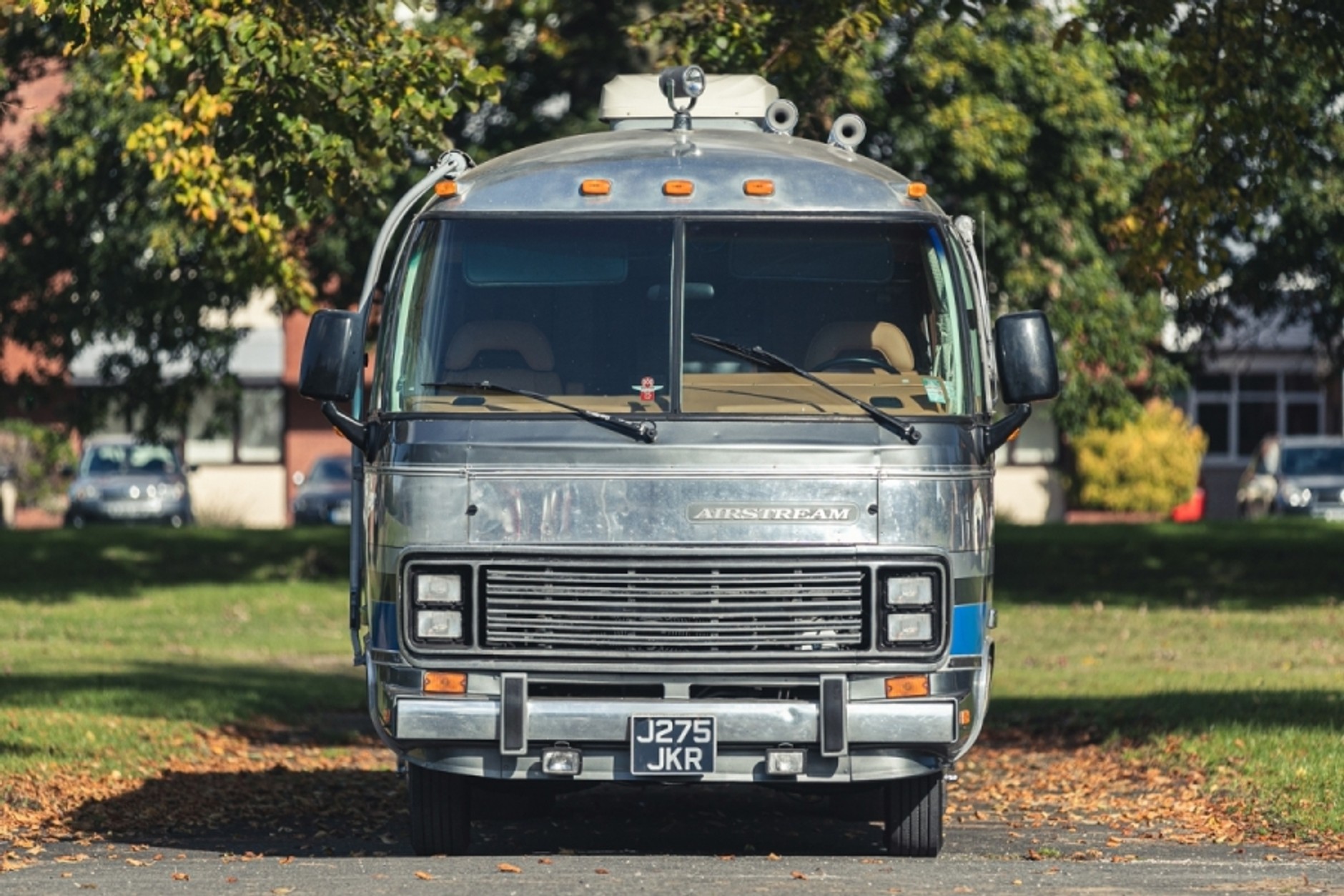 Airstream 350LE do kupienia na aukcji