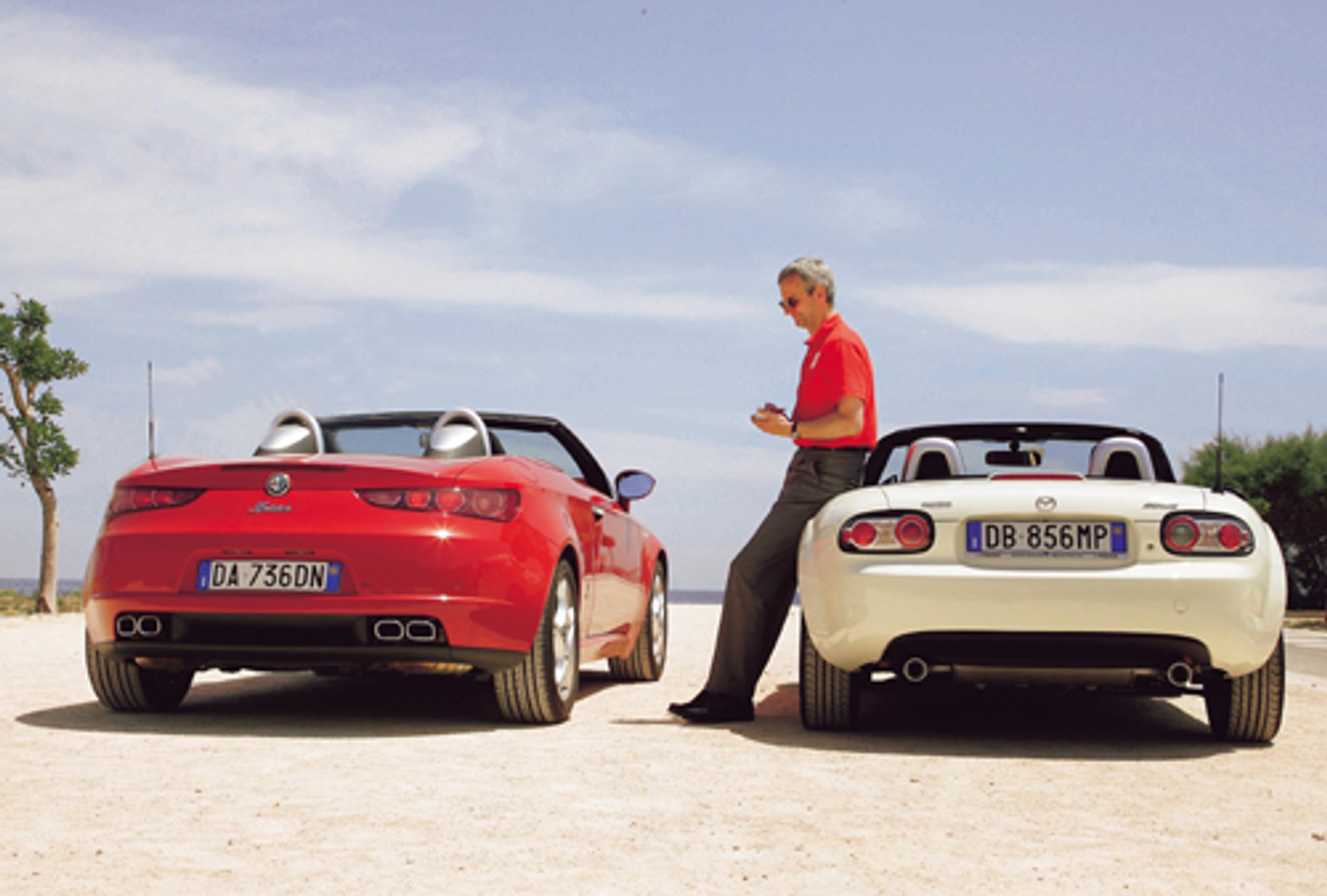 Alfa Romeo Spider, mazda mx-5 - Klasyczny duet
