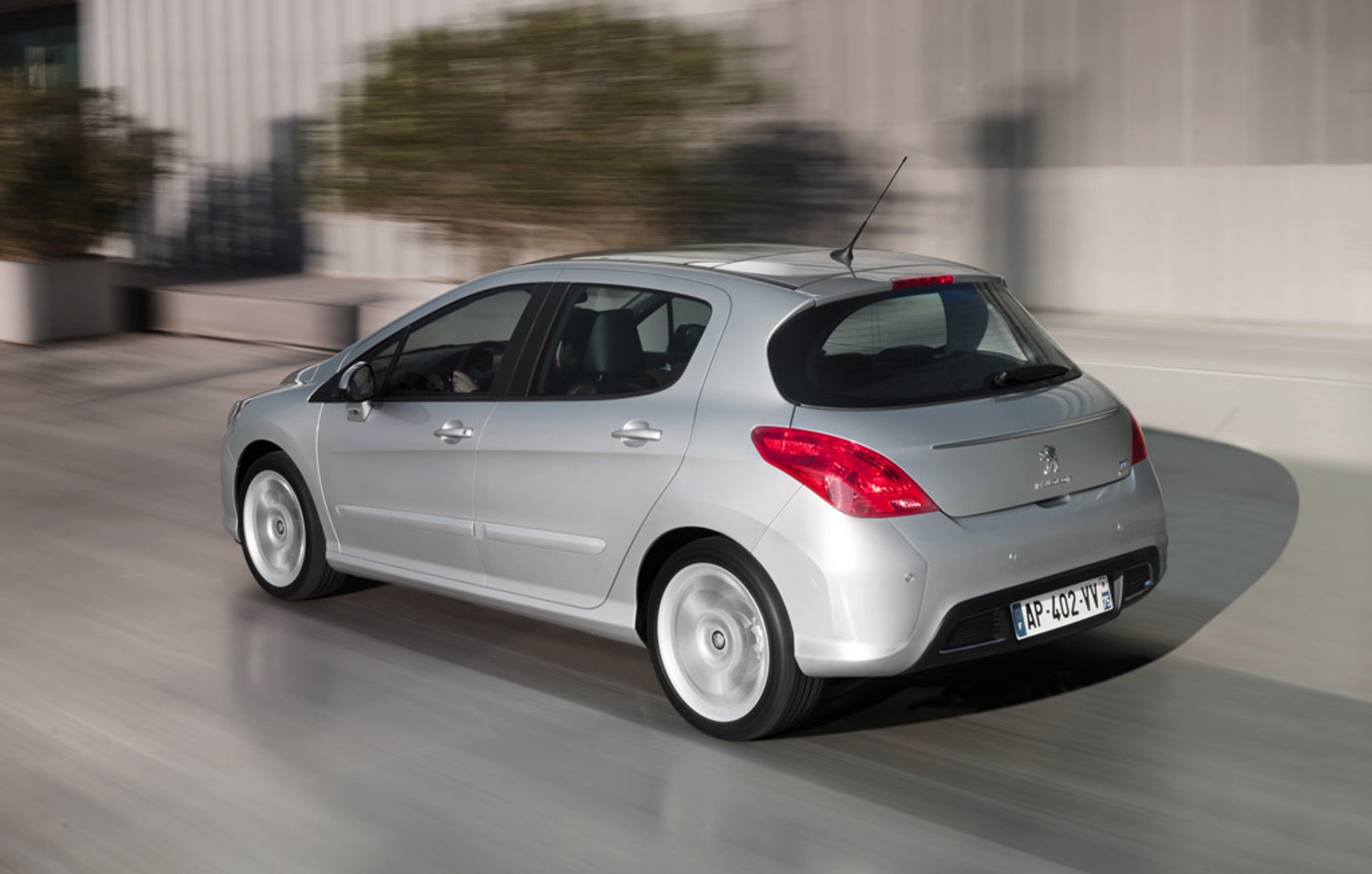 Peugeot 308 e-hdi Active: mocniejszy i oszczędniejszy