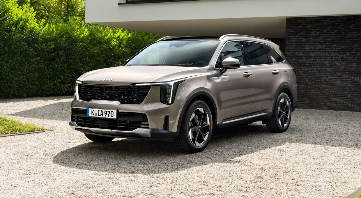 Nowa Kia Sorento to duży SUV dostępny wyłącznie z mocnym dieslem. Znamy już ceny