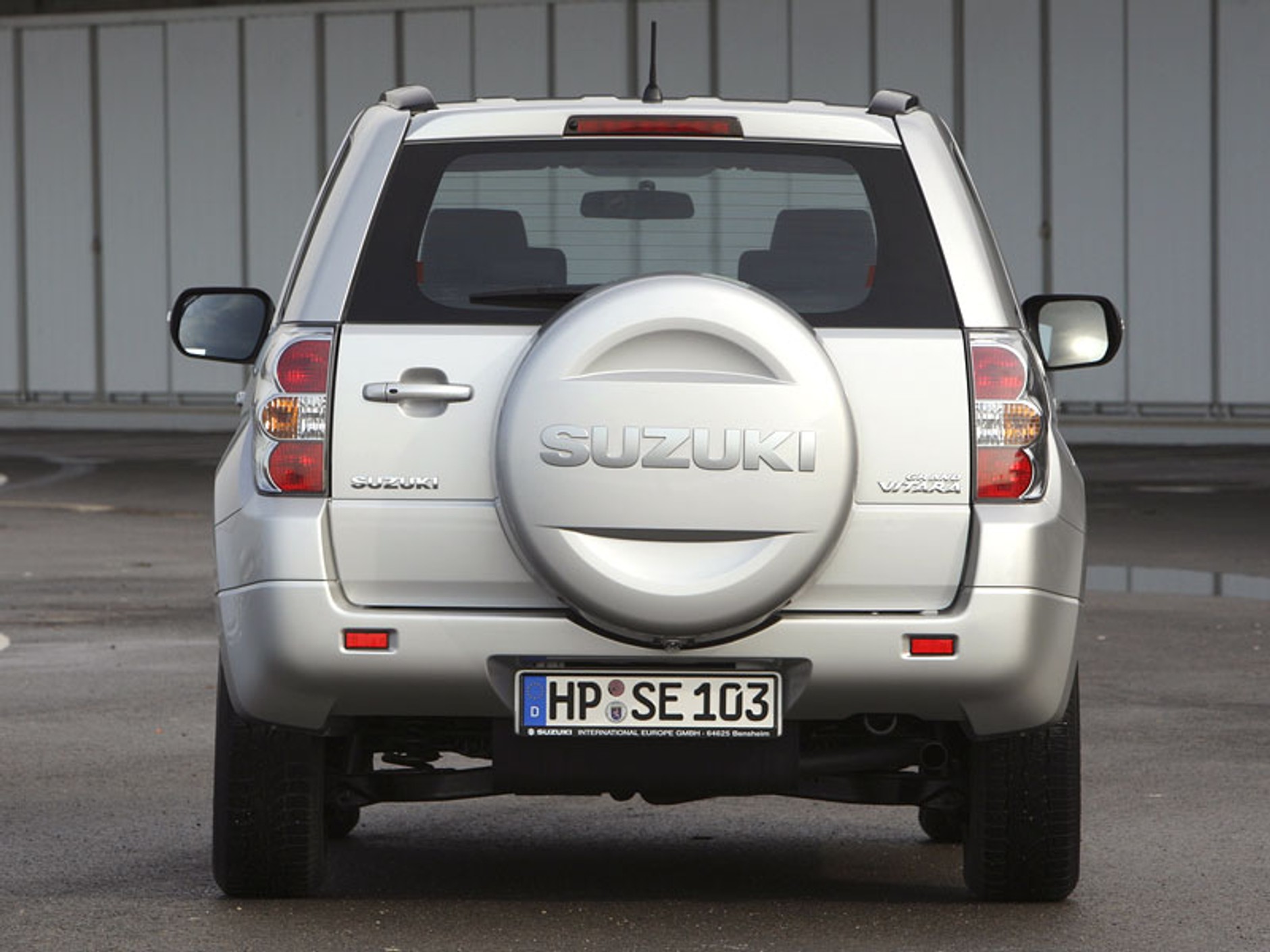 Suzuki Vitara świętuje 20-lecie