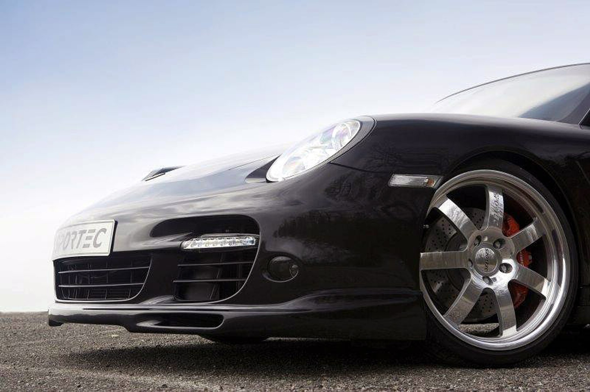 Sportec SP580 – 338 km/h: jazda czy lot?