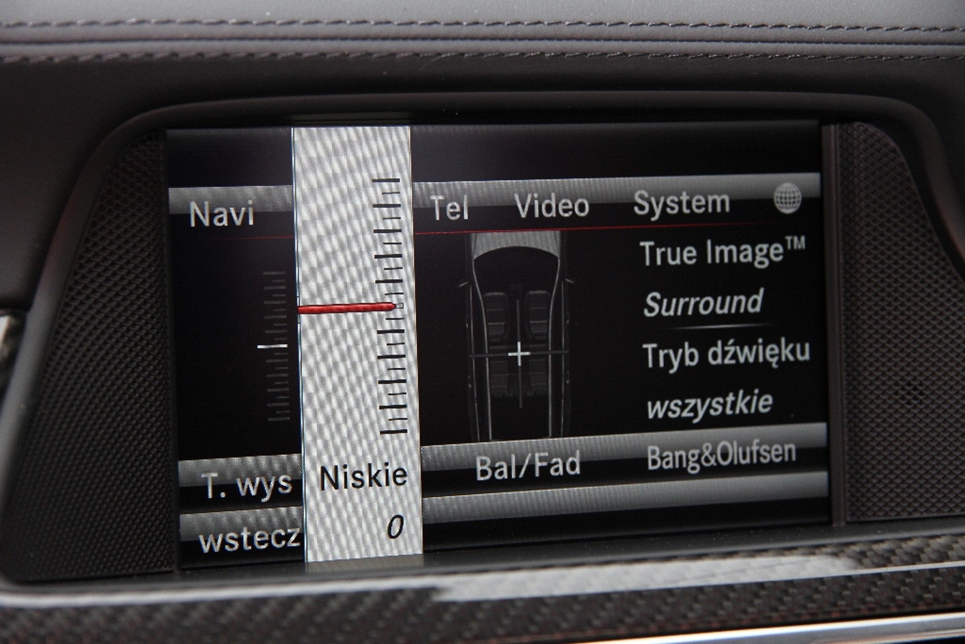 Bang&amp; Olufsen w Mercedesie