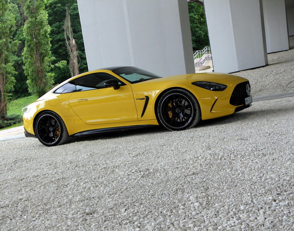 Mercedes-AMG GT Coupe 63 4Matic+