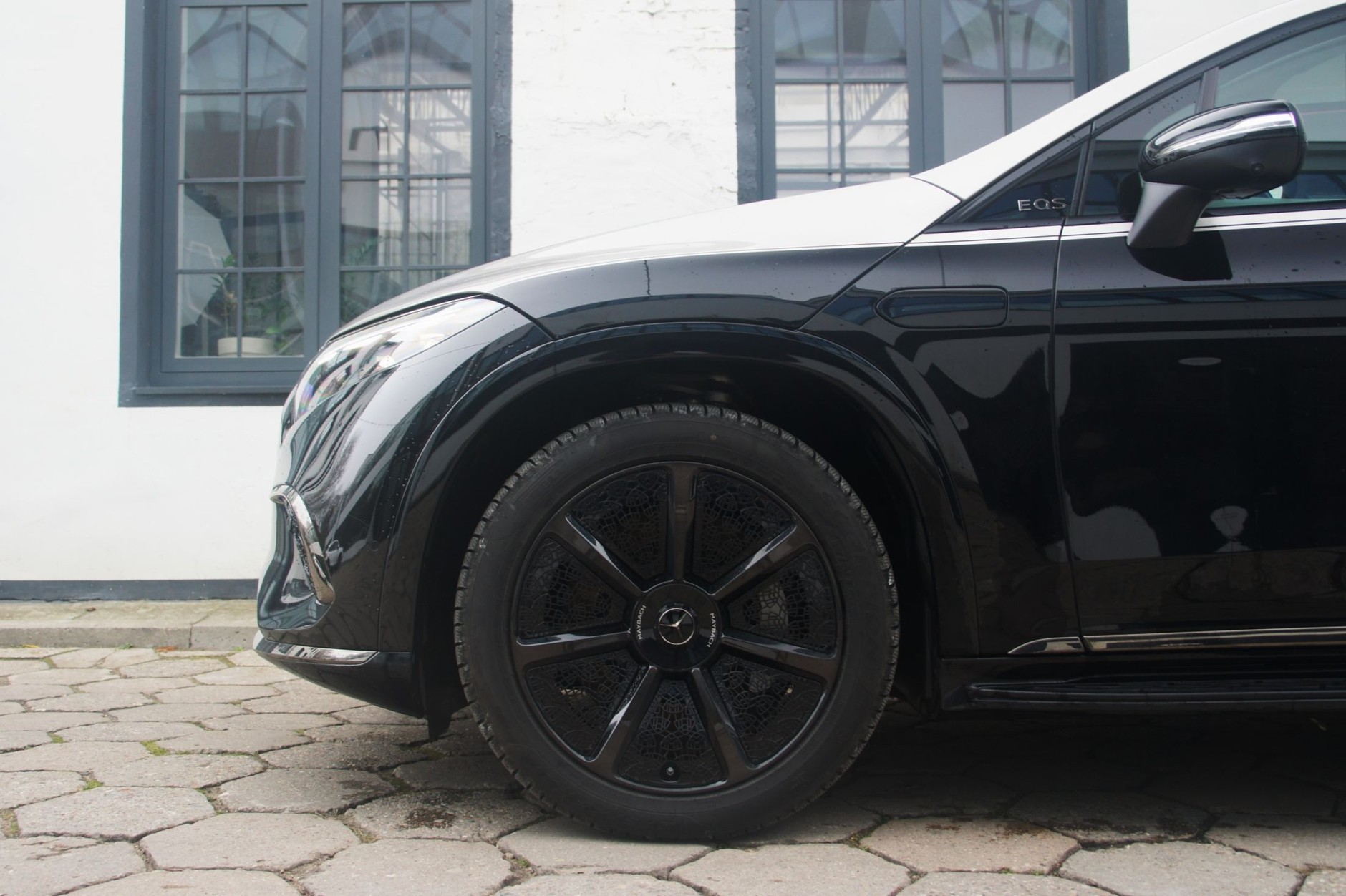 Mercedes-Maybach EQS SUV