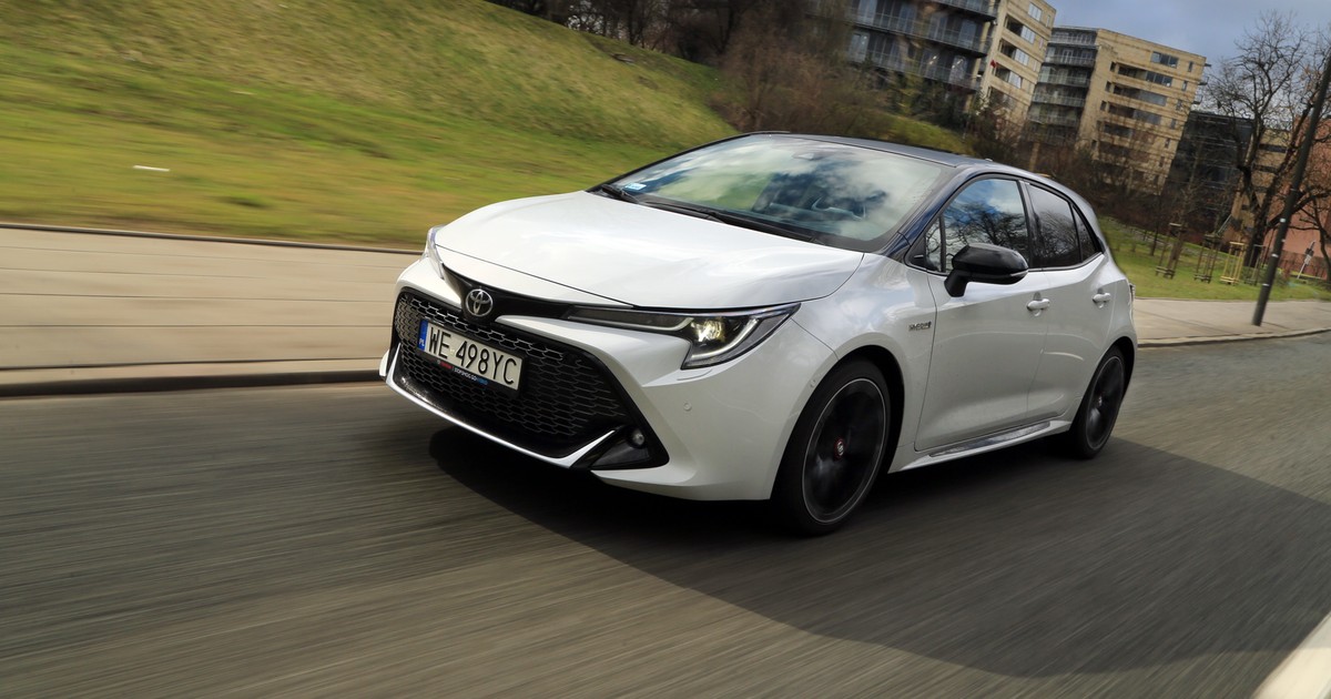 Toyota Corolla 2.0 Hybrid 184 KM GR Sport