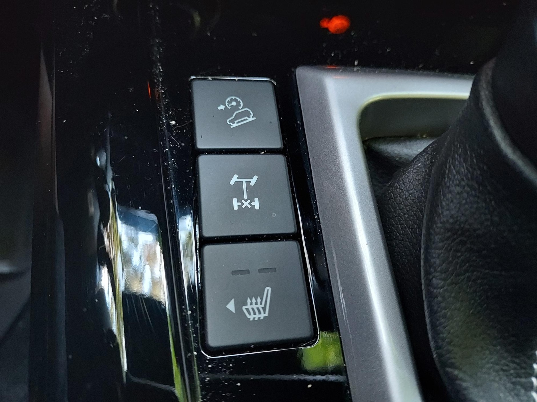 Isuzu D-Max 2023, lifting