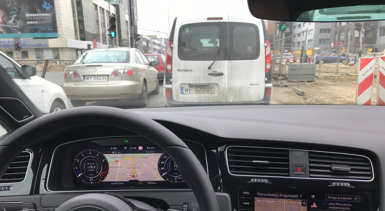 Jak omijać korki i inne utrudnienia na drogach?