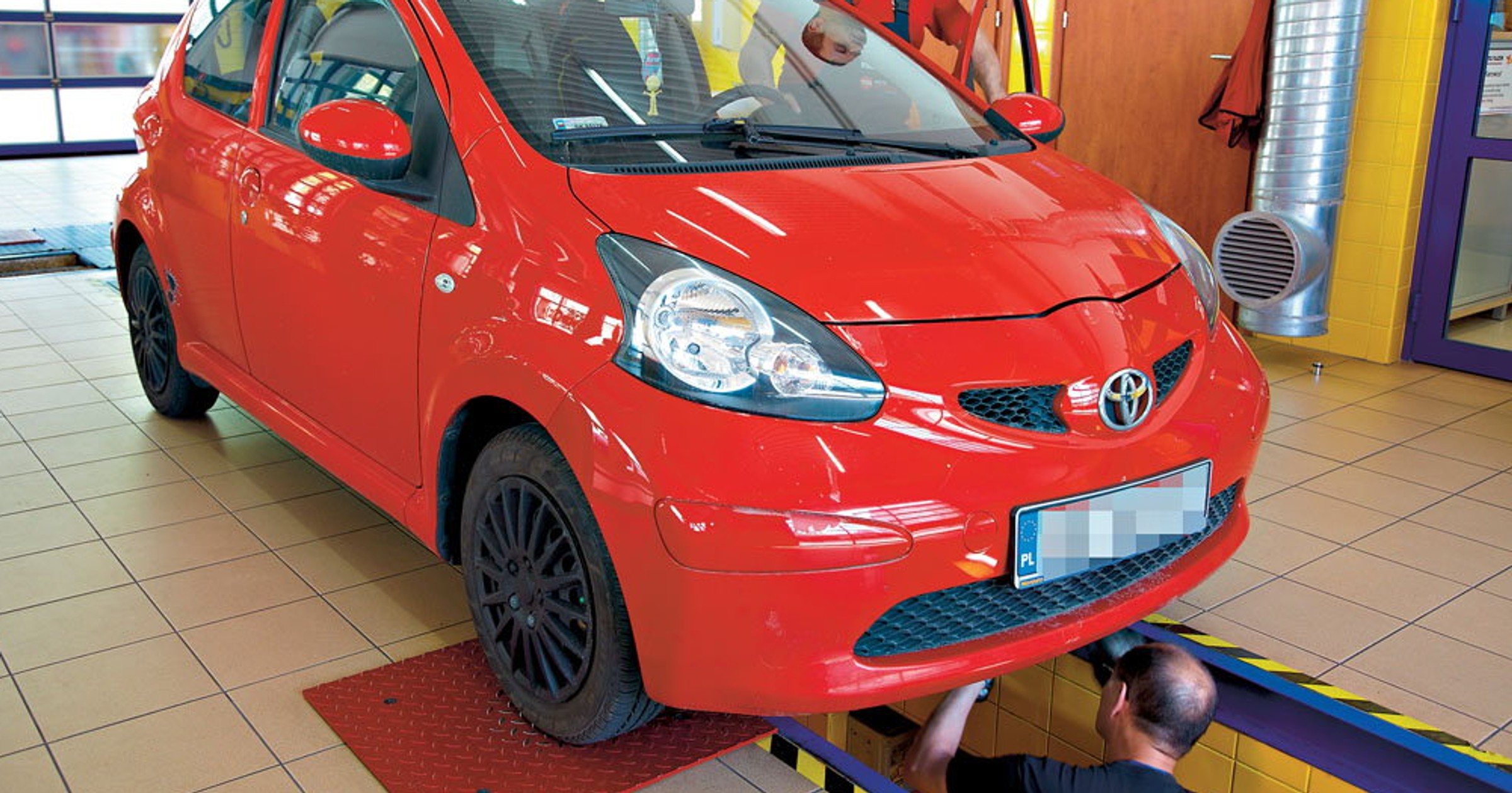 Badanie techniczne na Stacji Kontroli Pojazdów